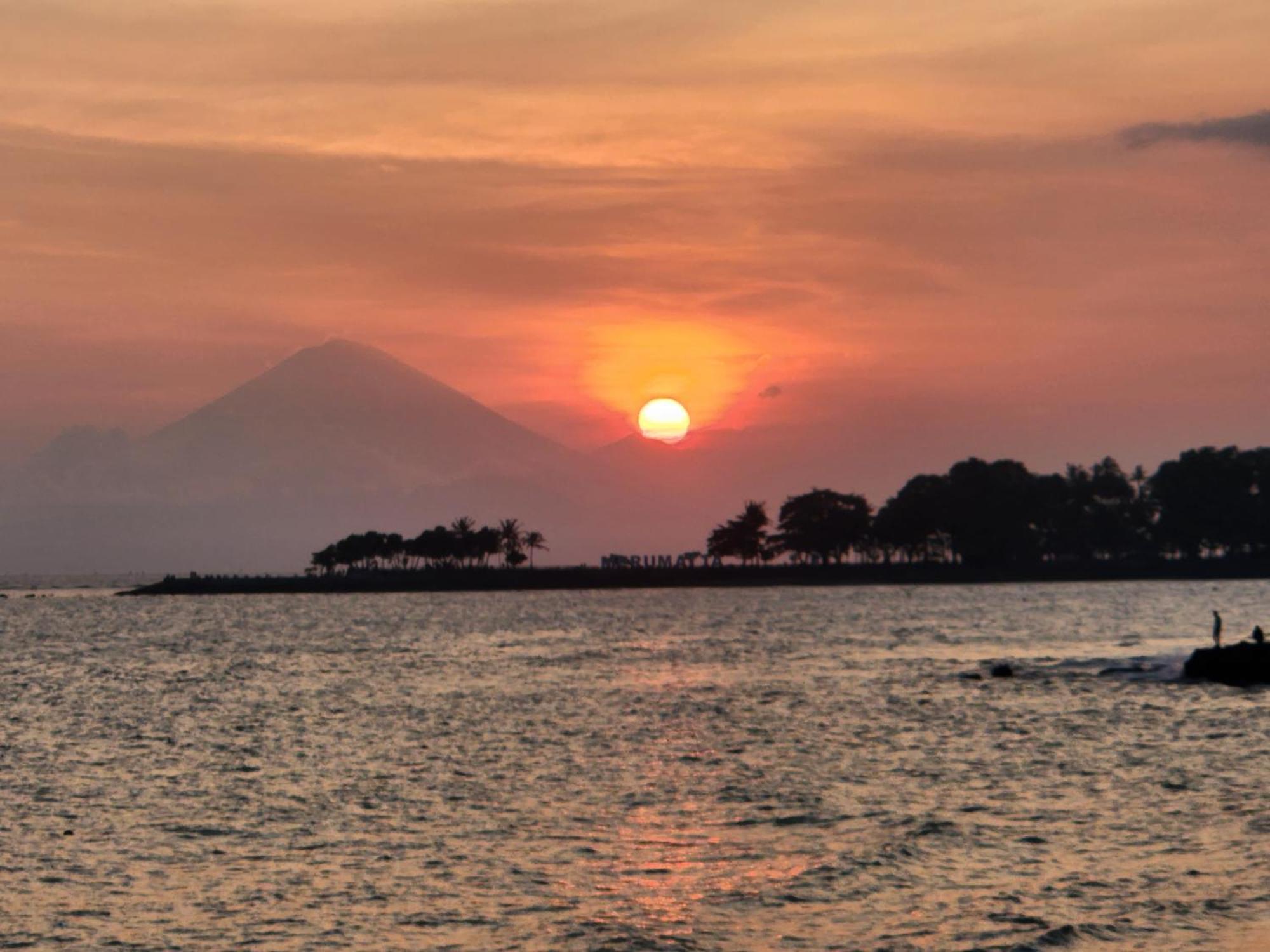 Sunsethouse Lombok Ξενοδοχείο Mangsit Εξωτερικό φωτογραφία