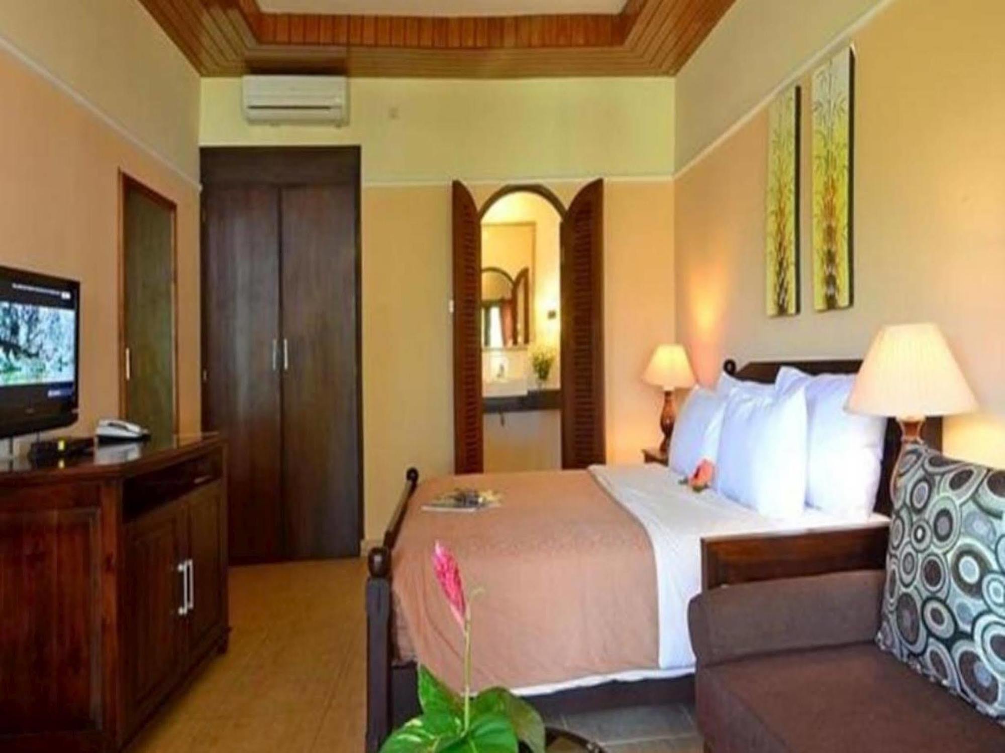 Sunsethouse Lombok Ξενοδοχείο Mangsit Εξωτερικό φωτογραφία